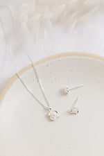 FLEURIE • Flower Stud Earrings