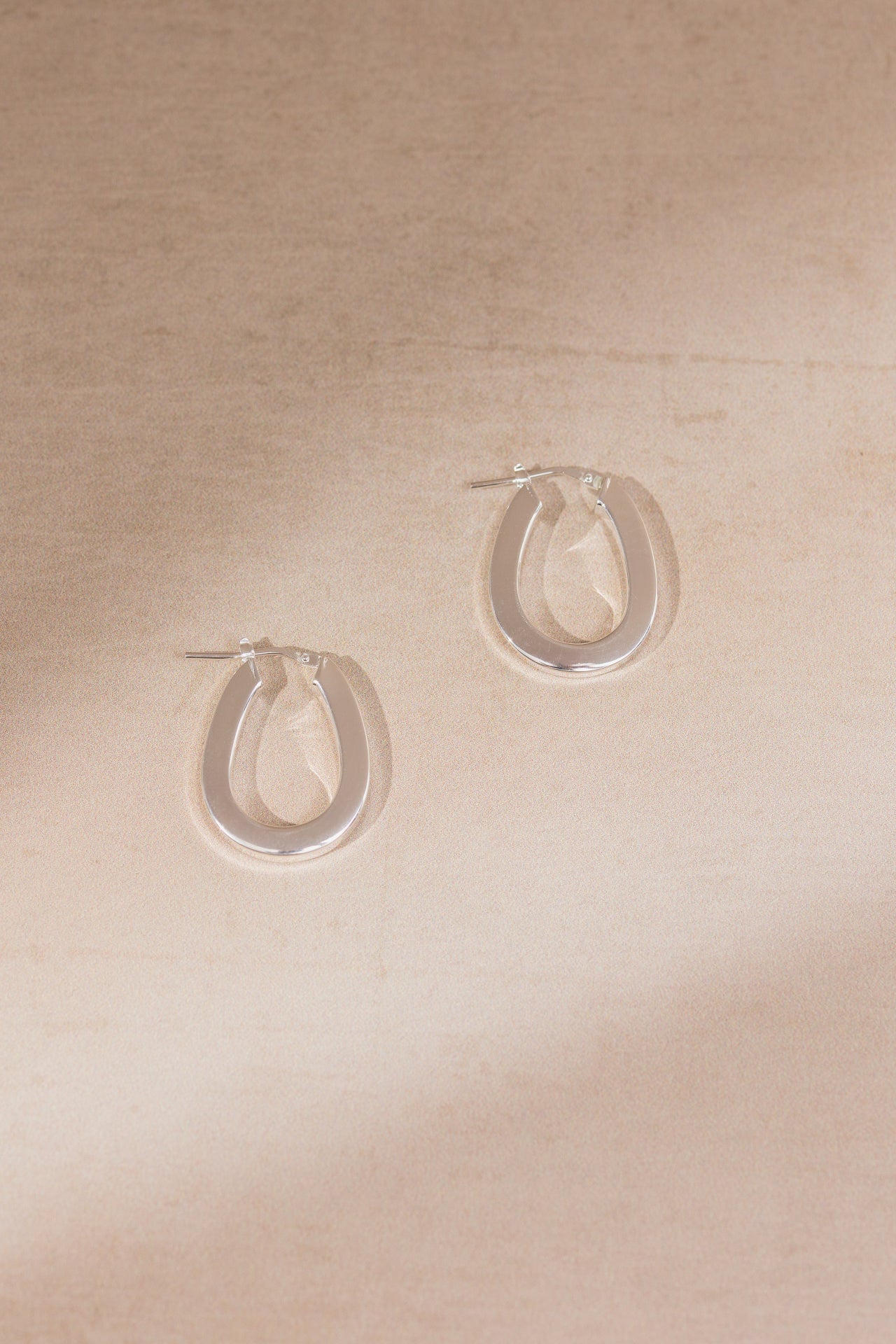 VERVE • Small hoops