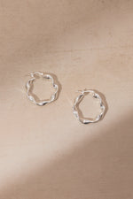 BARLEY • Twisted hoops