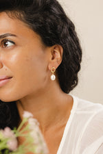 ROSA • Pearl gold drops