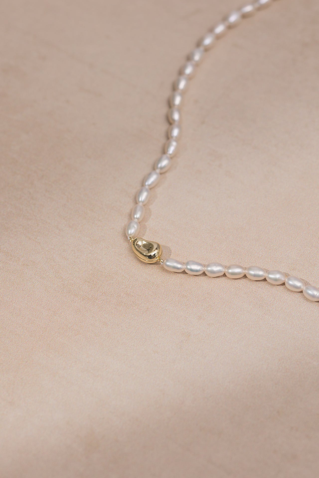 AMARA • Pearl nugget necklace
