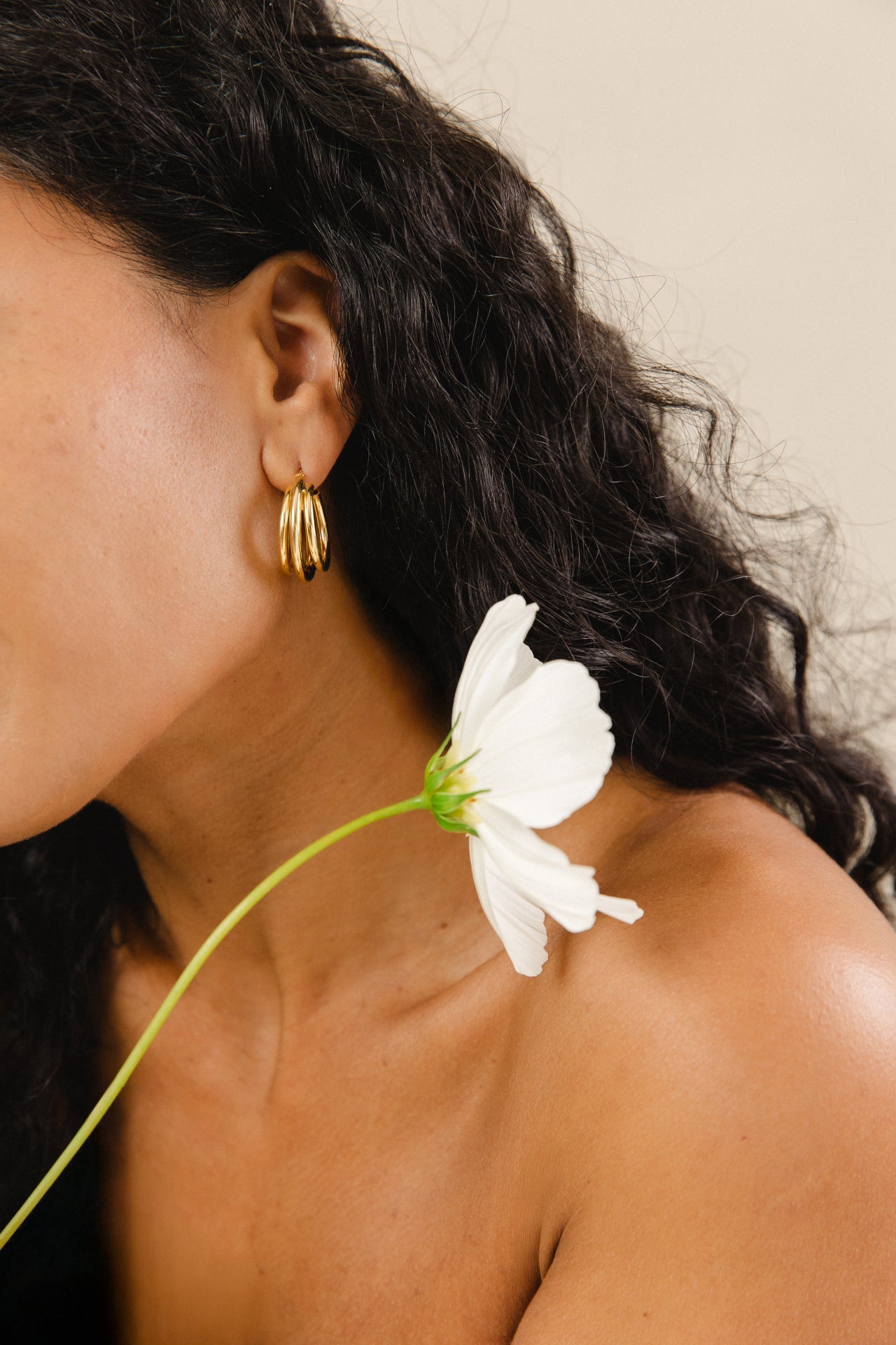 ELOISE • Statement hoops