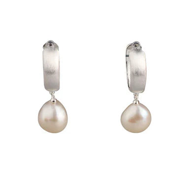 OLIVE • Pearl silver huggies