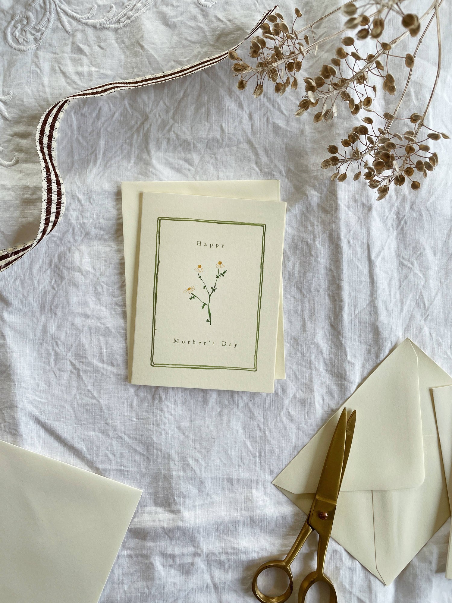 Chamomile Petite Mother's Day Card